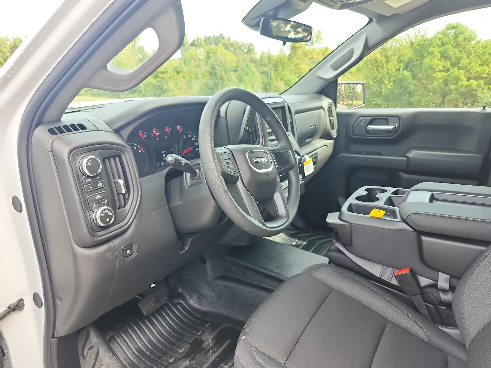 2026 GMC Sierra 1500 Crew Cab Short Box 4-Wheel Drive Pro