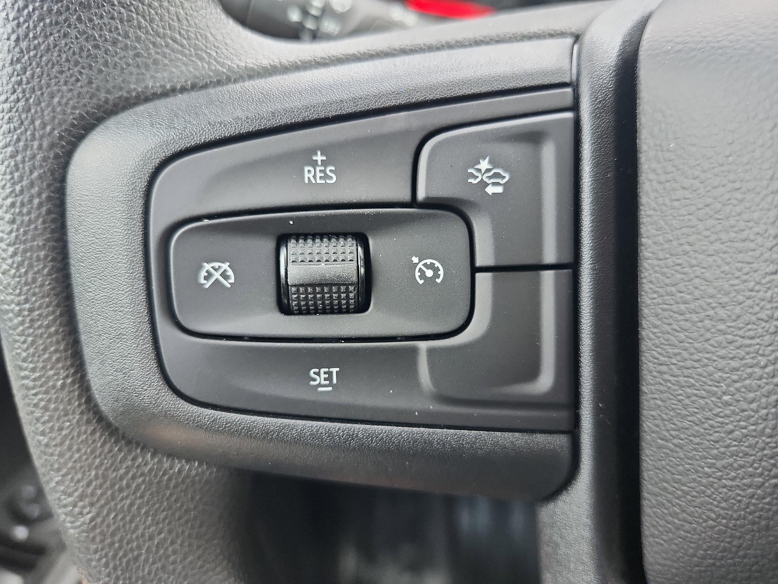2026 GMC Sierra 1500 Crew Cab Short Box 4-Wheel Drive Pro