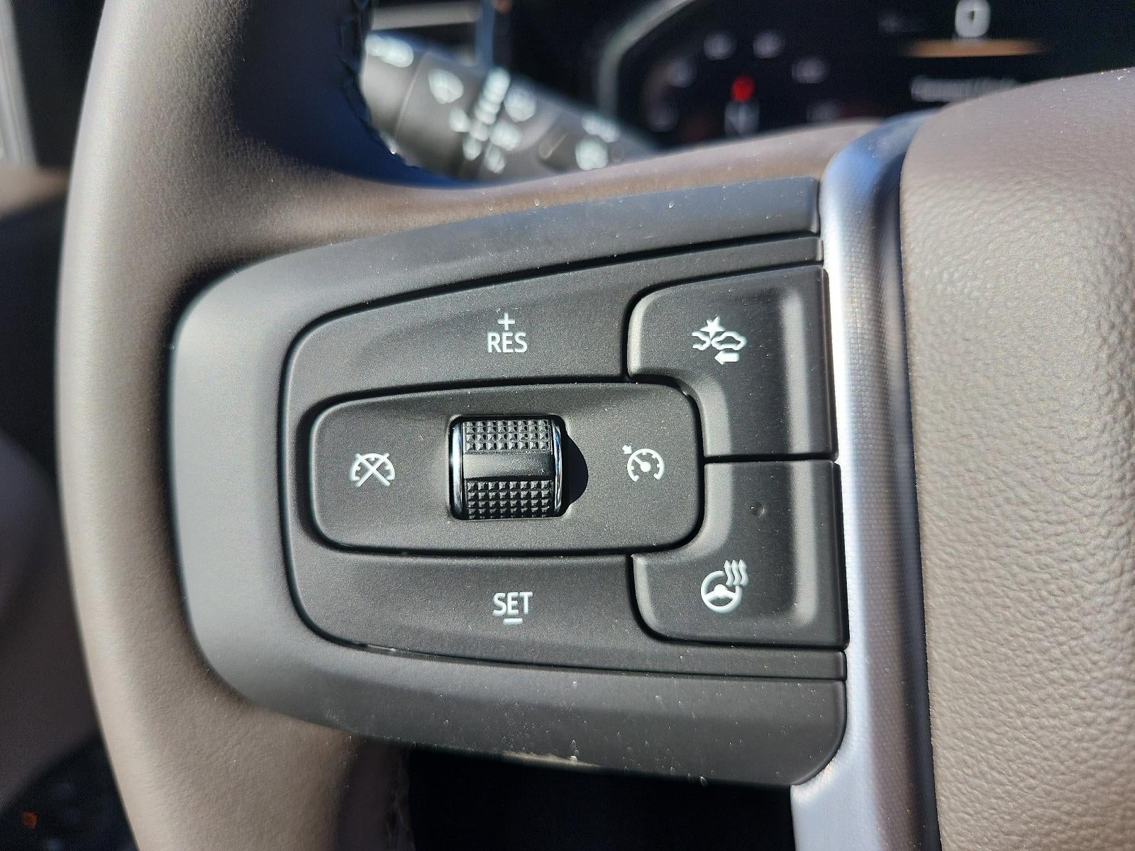 2026 GMC Sierra 1500 Crew Cab Short Box 4-Wheel Drive SLE