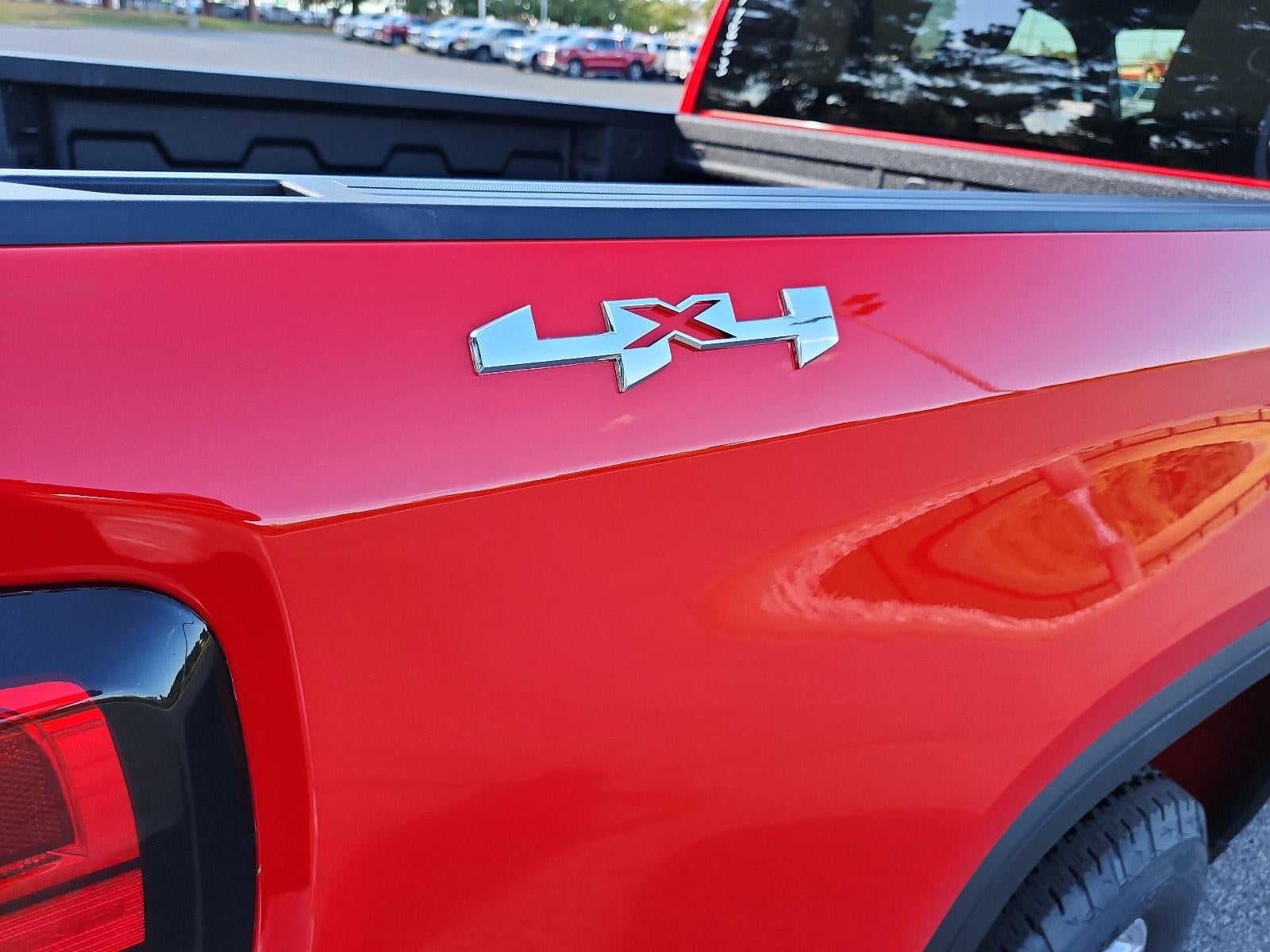 2026 GMC Sierra 1500 Crew Cab Short Box 4-Wheel Drive SLE