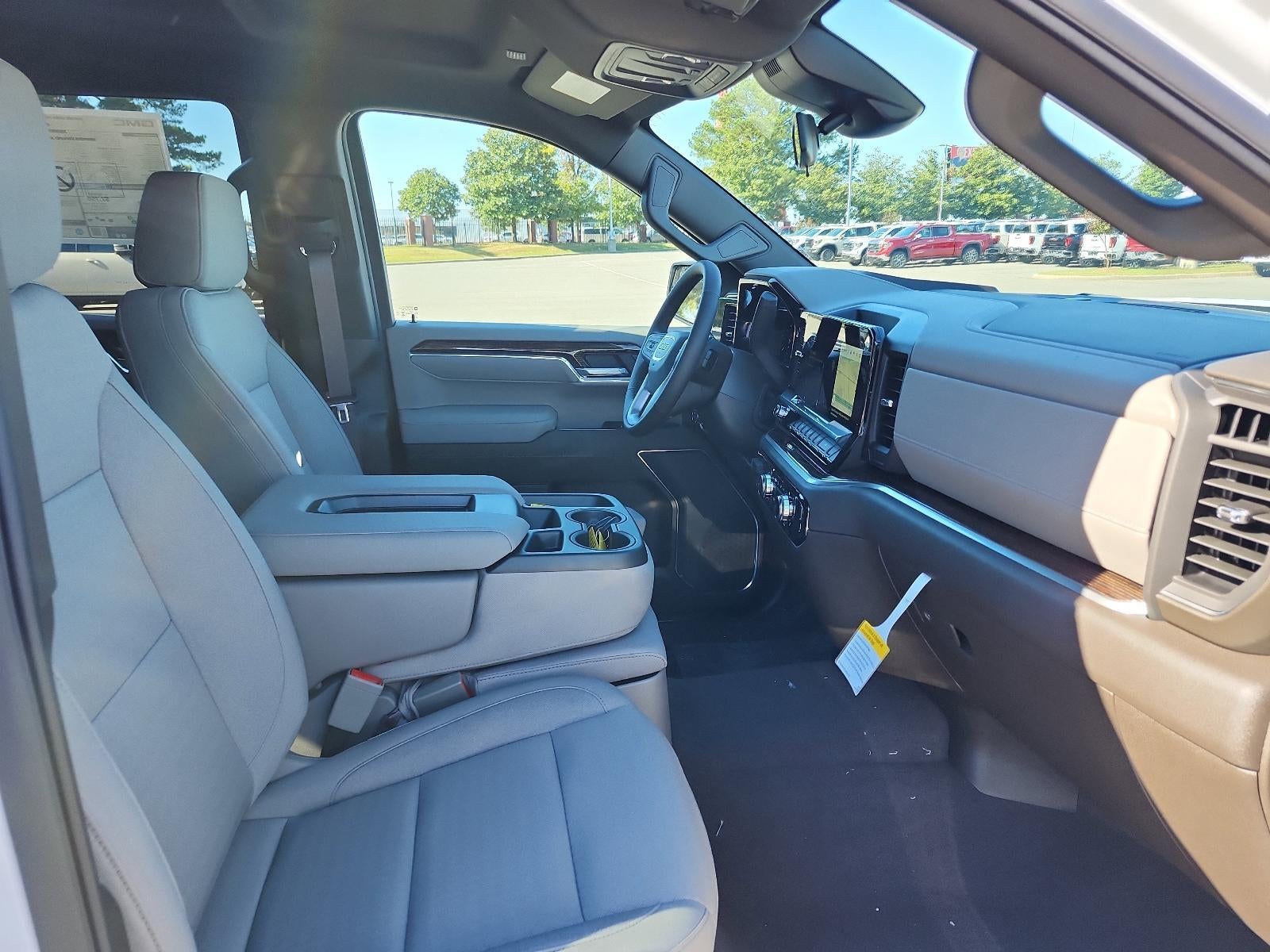 2026 GMC Sierra 1500 Crew Cab Short Box 4-Wheel Drive SLE