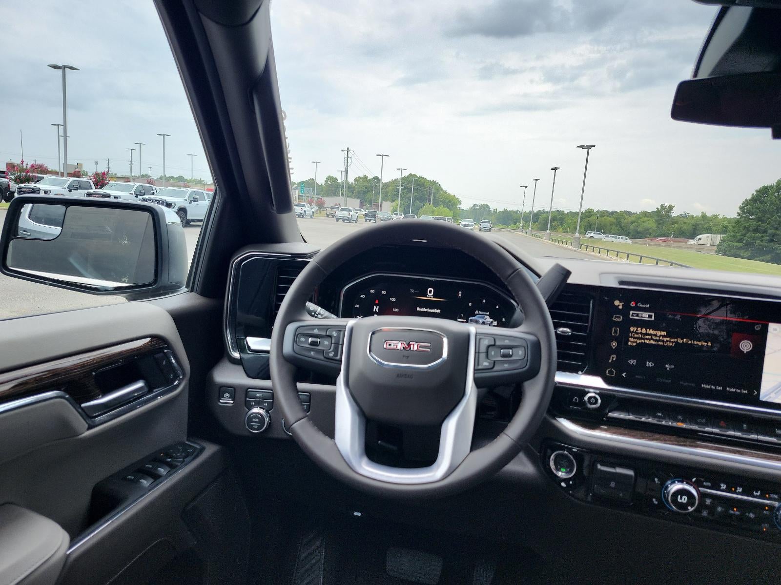 2026 GMC Sierra 1500 SLE - Photo 10