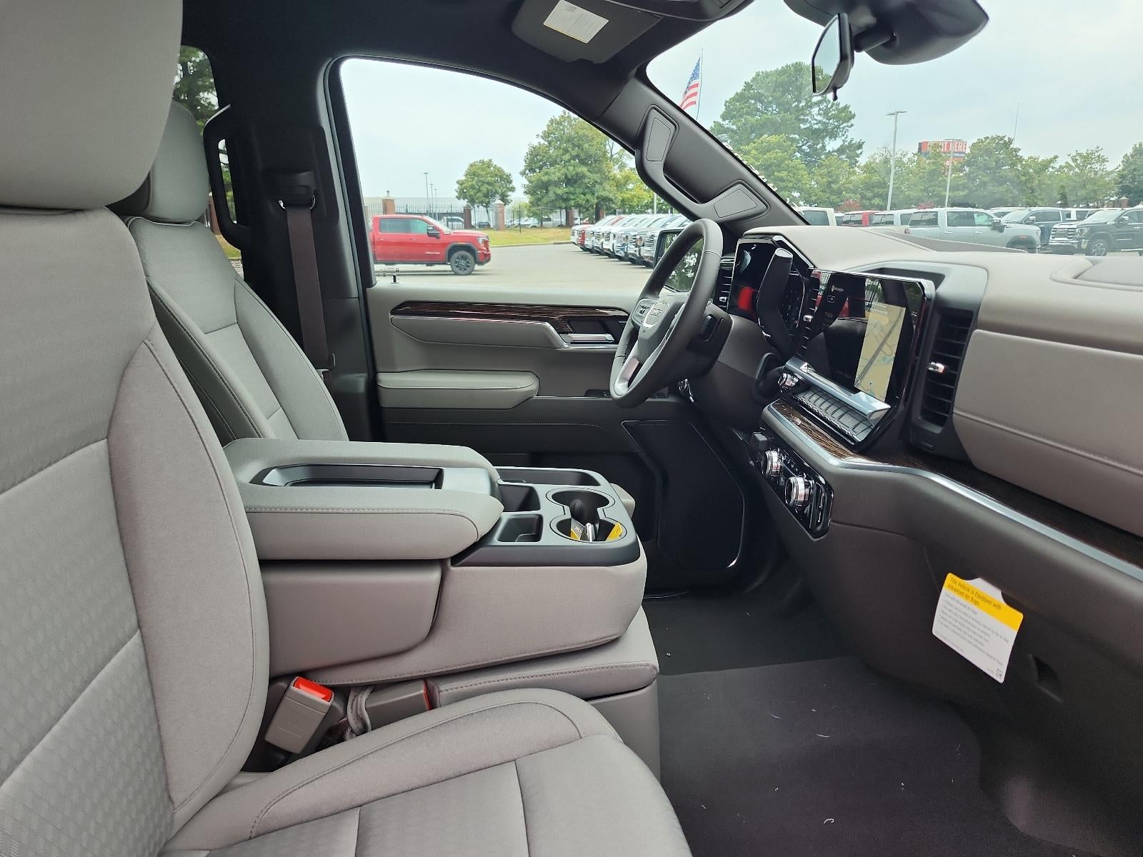 2026 GMC Sierra 1500 SLE - Photo 8