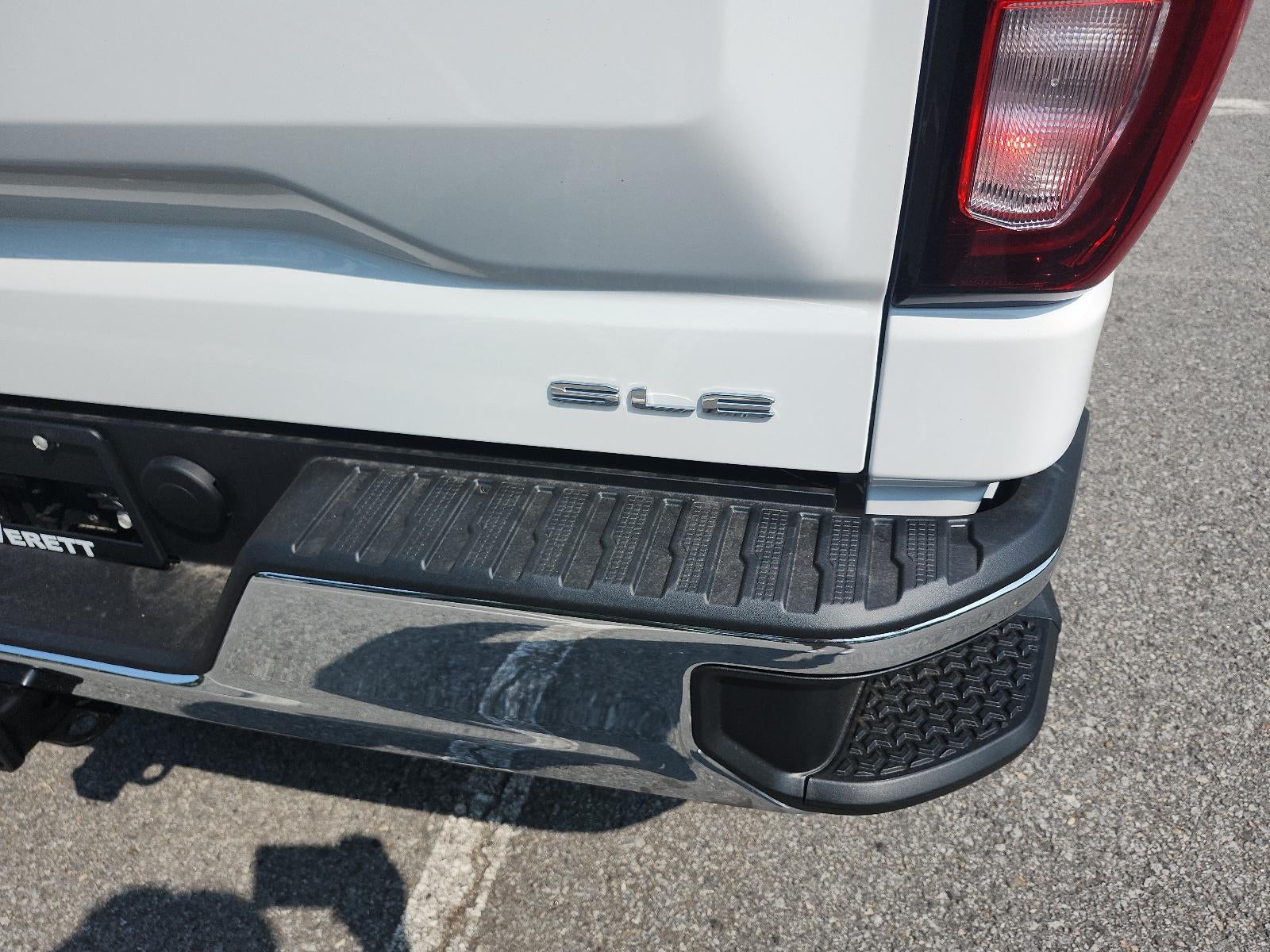 2026 GMC Sierra 1500 Crew Cab Short Box 4-Wheel Drive SLE