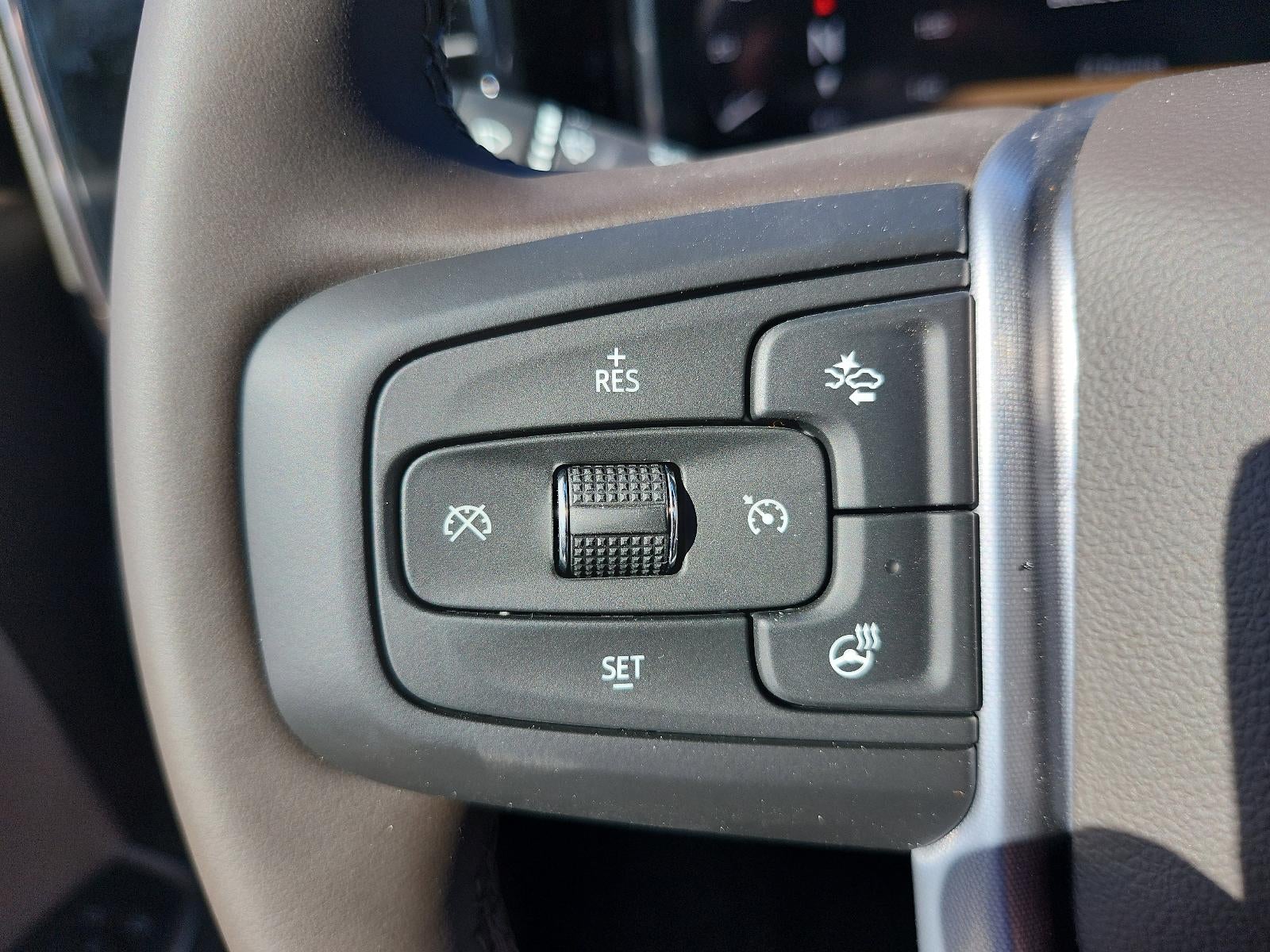 2026 GMC Sierra 1500 Crew Cab Short Box 4-Wheel Drive SLE