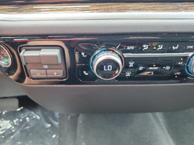 2026 GMC Sierra 1500 Crew Cab Short Box 4-Wheel Drive SLE