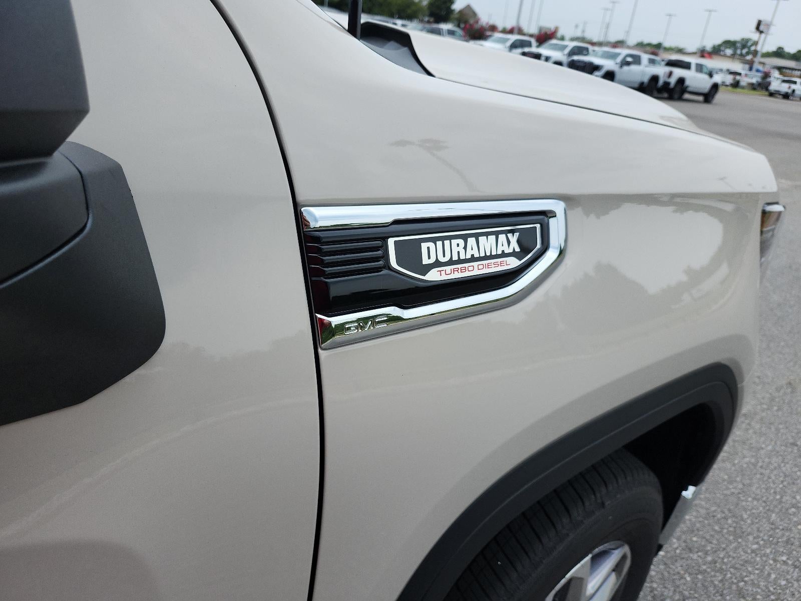 2026 GMC Sierra 1500 Crew Cab Short Box 4-Wheel Drive SLE