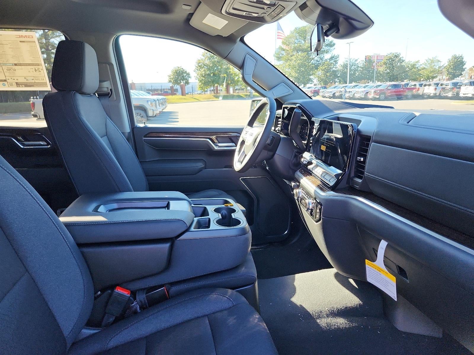 2026 GMC Sierra 1500 Crew Cab Short Box 4-Wheel Drive SLE