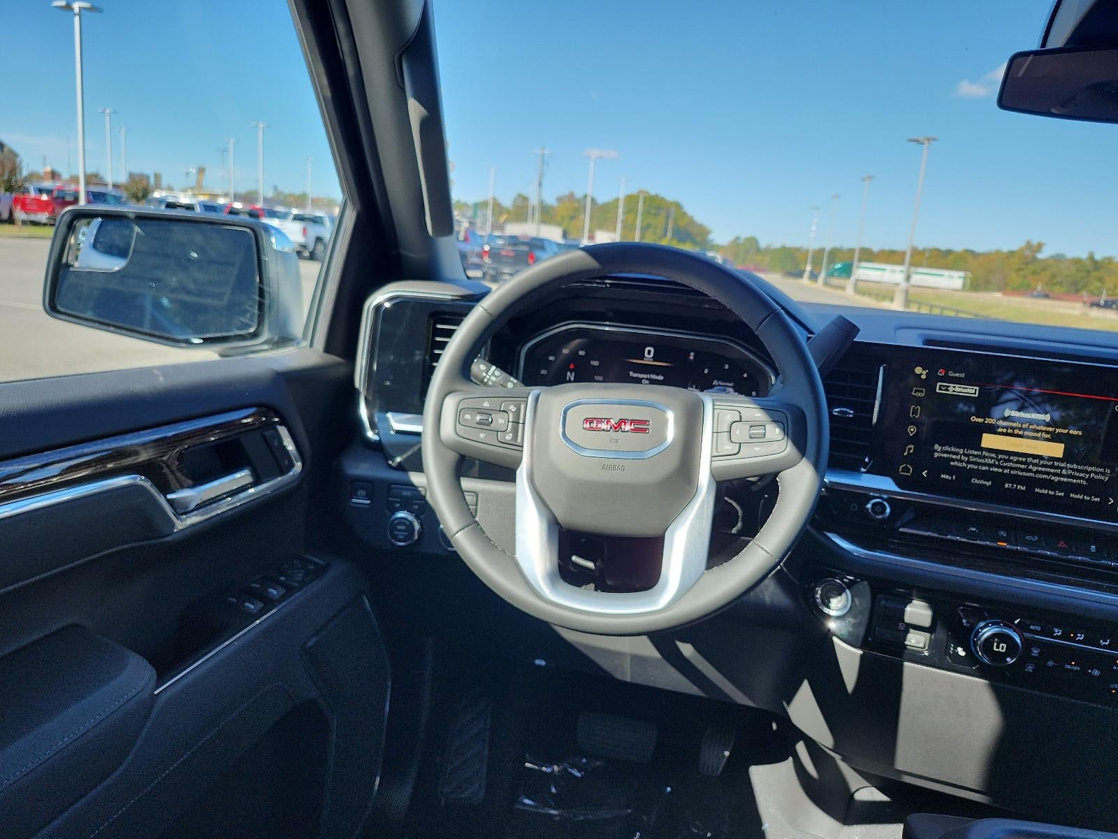 2026 GMC Sierra 1500 Crew Cab Short Box 4-Wheel Drive SLE