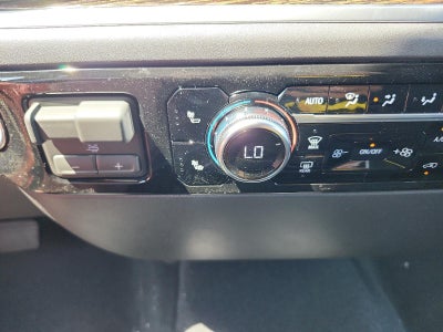 2026 GMC Sierra 1500 Crew Cab Short Box 4-Wheel Drive SLE