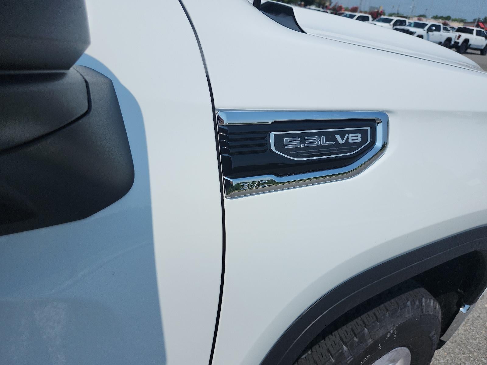 2026 GMC Sierra 1500 SLE - Photo 7