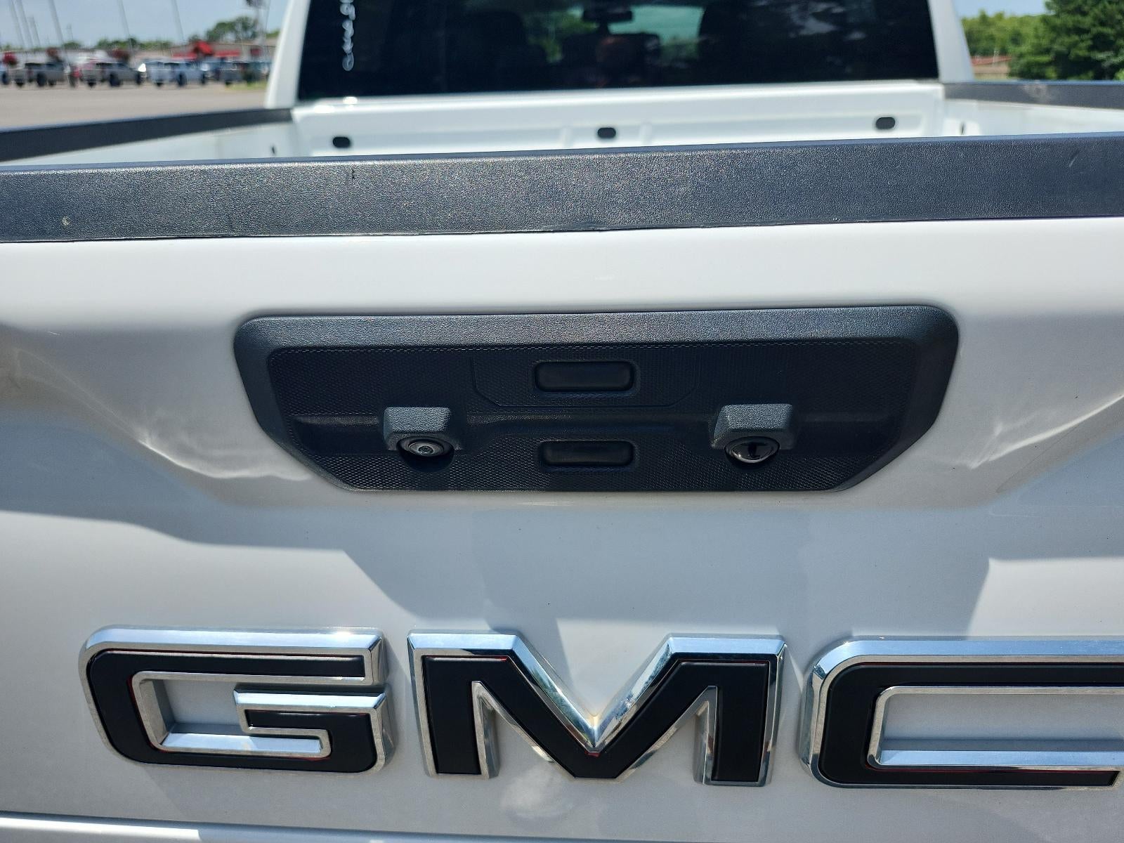 2024 GMC Sierra 1500 SLE