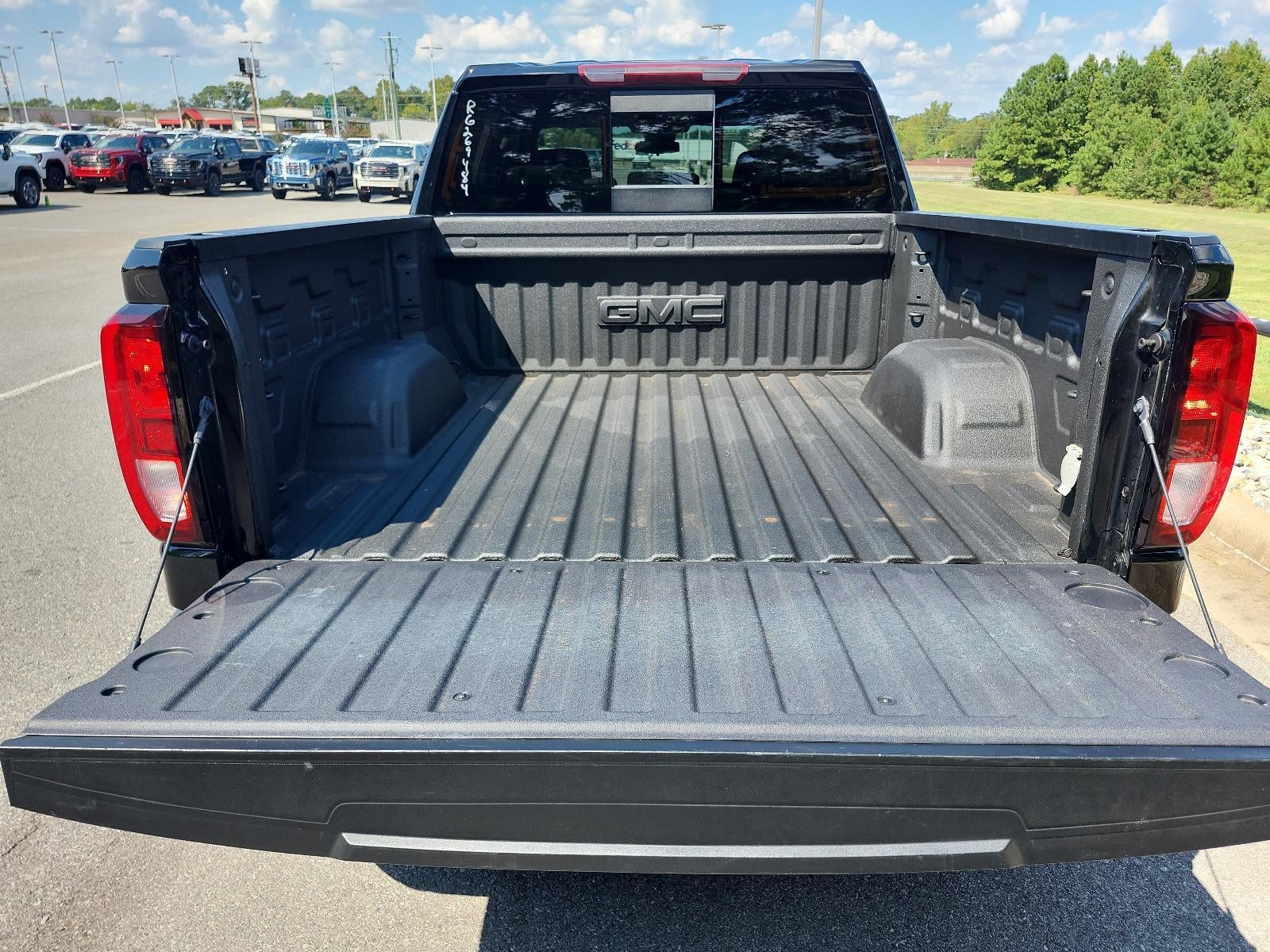 2024 GMC Sierra 1500 Elevation - Photo 12