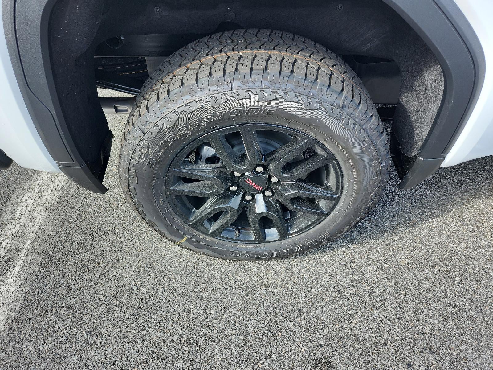 2026 GMC Sierra 1500 Crew Cab Short Box 4-Wheel Drive Elevation 3SB