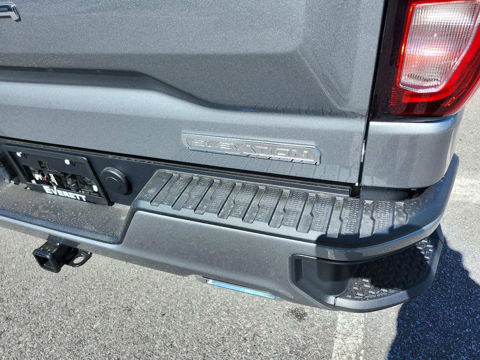 2026 GMC Sierra 1500 Crew Cab Short Box 4-Wheel Drive Elevation 3SB