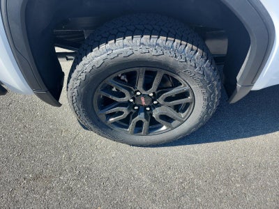 2026 GMC Sierra 1500 Crew Cab Short Box 4-Wheel Drive Elevation 3SB