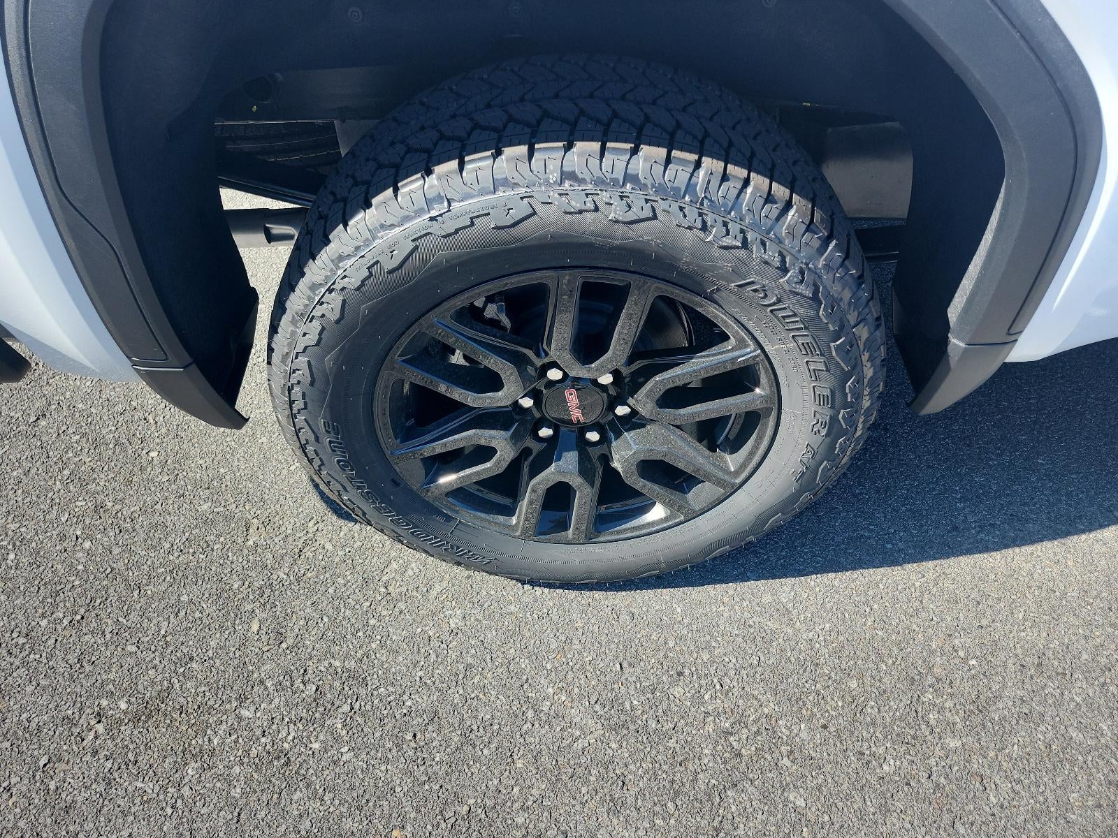 2026 GMC Sierra 1500 Crew Cab Short Box 4-Wheel Drive Elevation 3SB