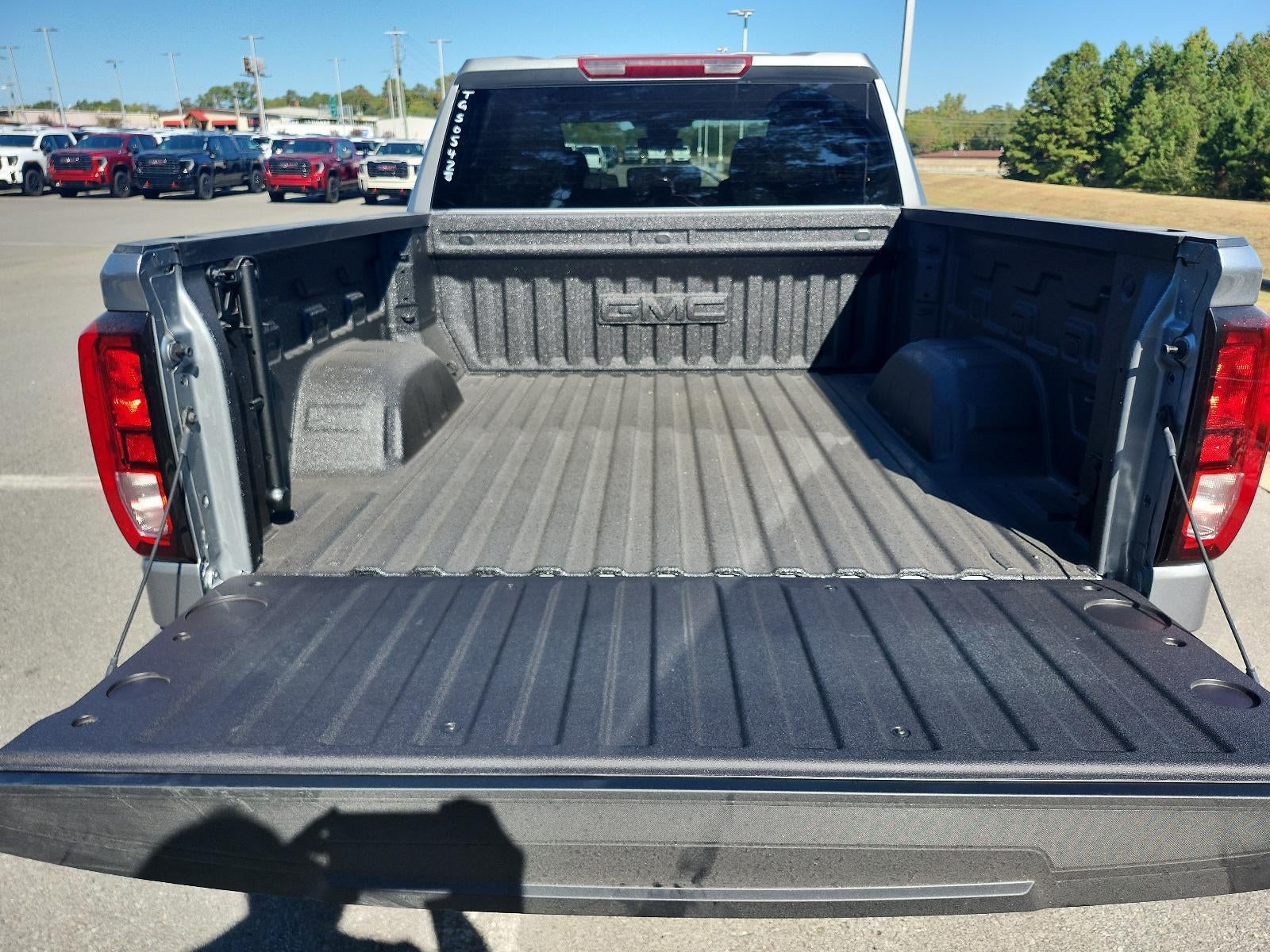 2026 GMC Sierra 1500 Crew Cab Short Box 4-Wheel Drive Elevation 3SB