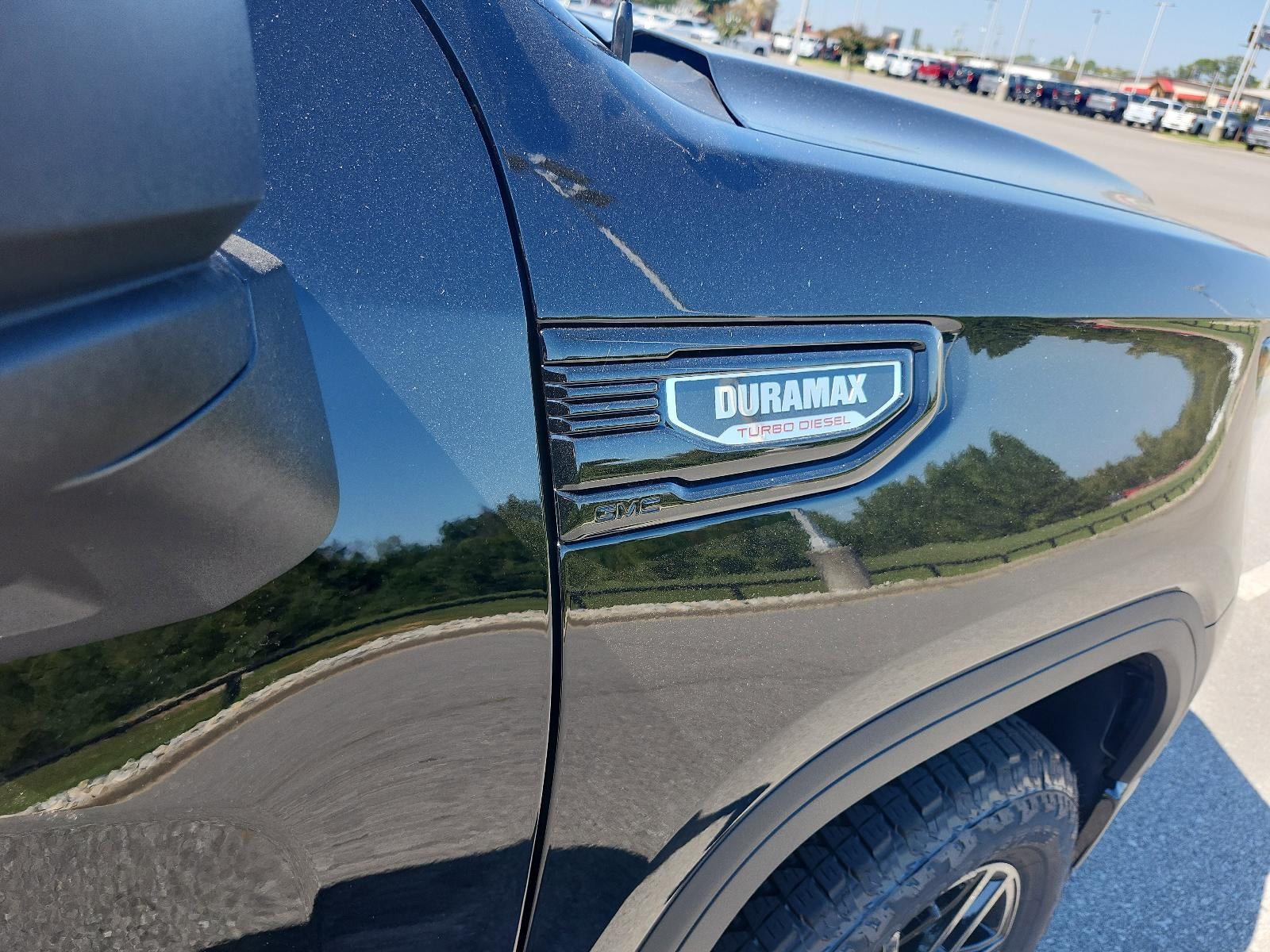 2026 GMC Sierra 1500 Crew Cab Short Box 4-Wheel Drive Elevation 3SB