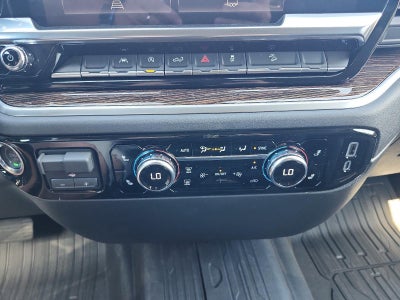 2026 GMC Sierra 1500 Crew Cab Short Box 4-Wheel Drive Elevation 3SB