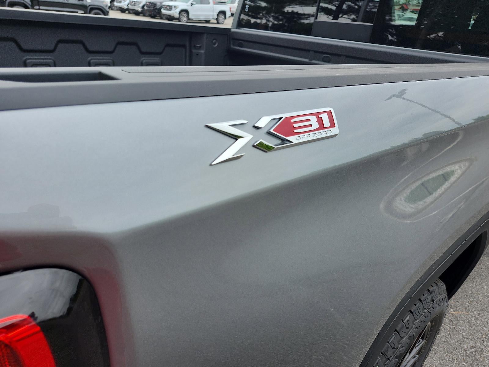 2026 GMC Sierra 1500 Crew Cab Short Box 4-Wheel Drive Elevation 3SB