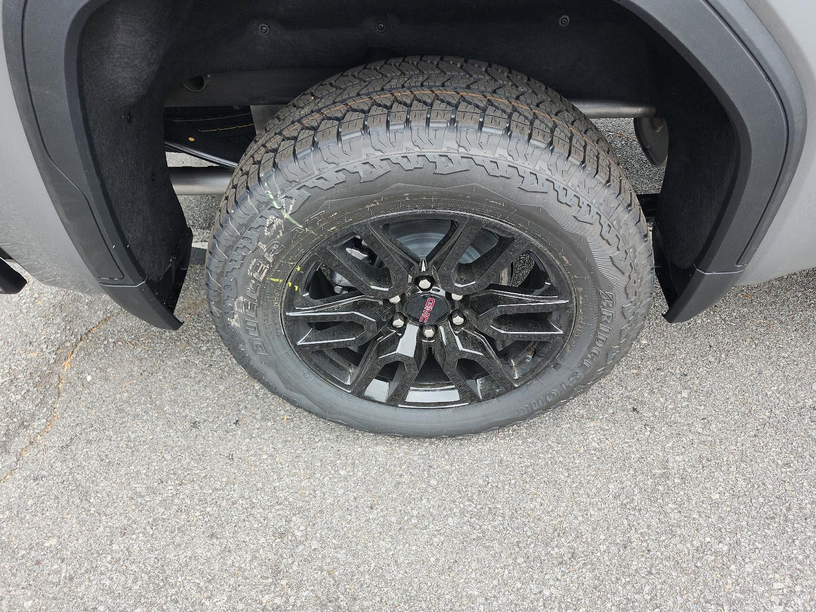 2026 GMC Sierra 1500 Crew Cab Short Box 4-Wheel Drive Elevation 3SB