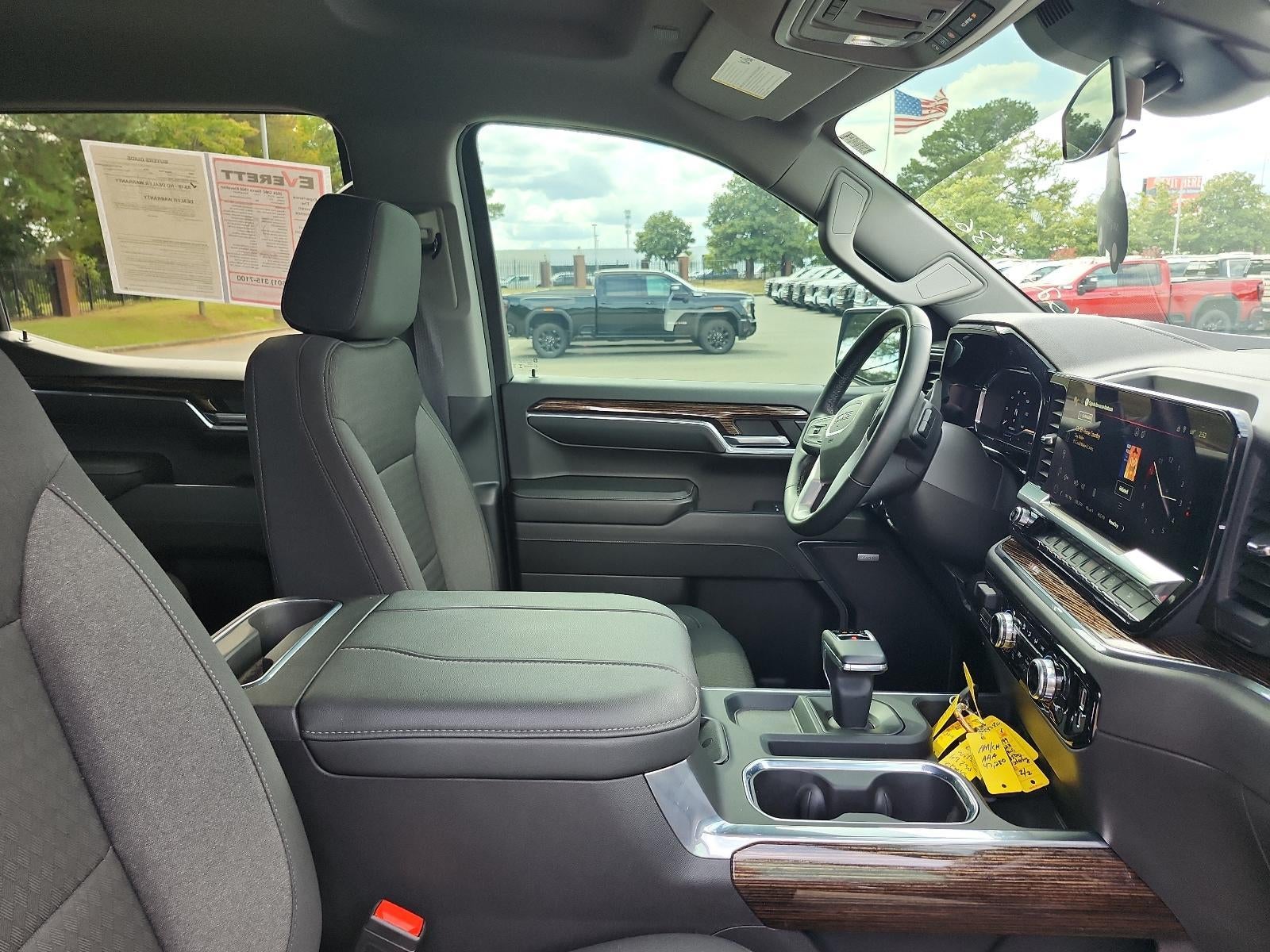 2024 GMC Sierra 1500 Elevation - Photo 10