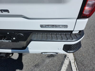 2026 GMC Sierra 1500 Crew Cab Short Box 4-Wheel Drive Elevation 3SB