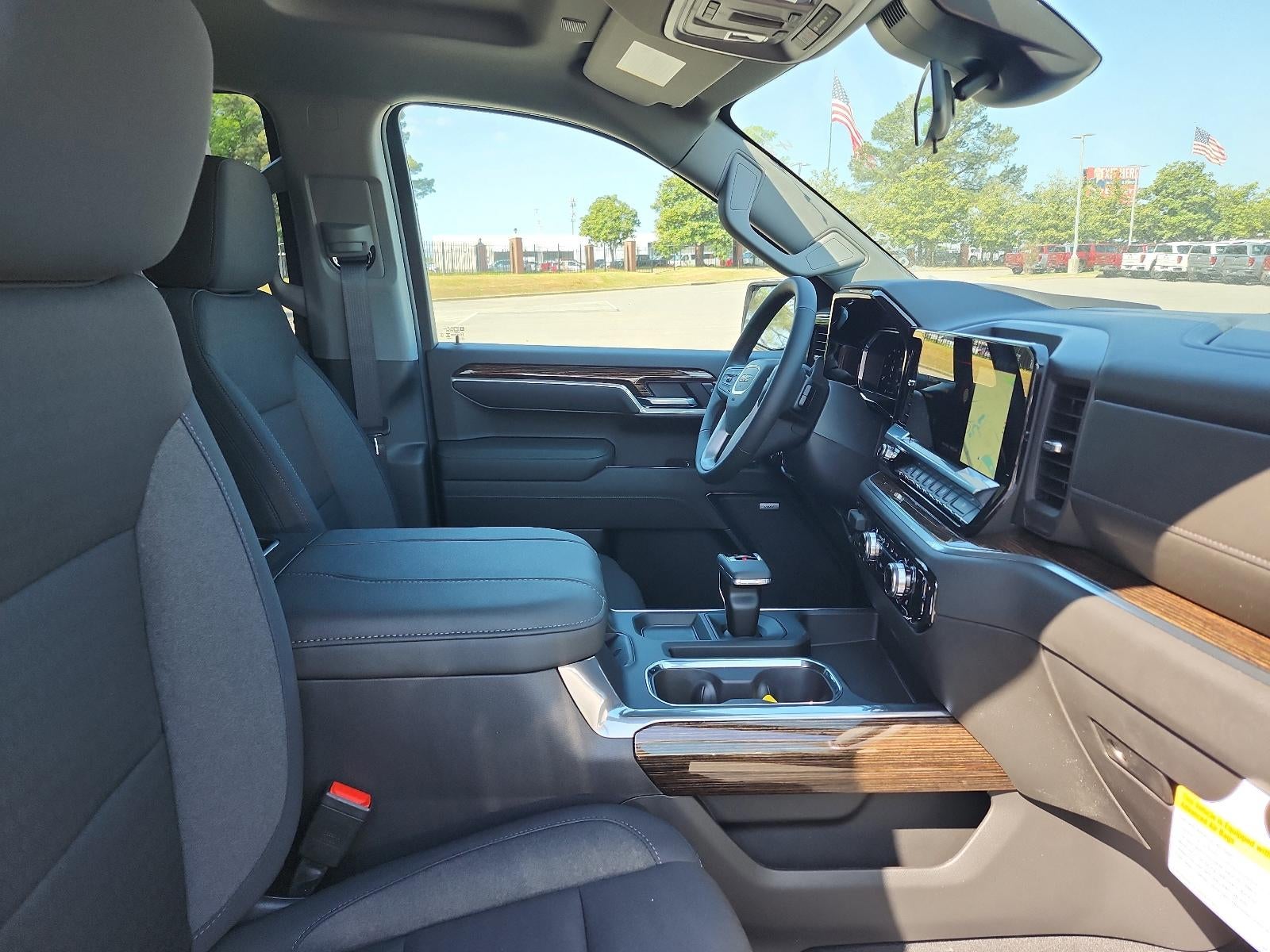 2026 GMC Sierra 1500 Crew Cab Short Box 4-Wheel Drive Elevation 3SB