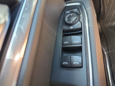 2026 GMC Sierra 1500 Crew Cab Short Box 4-Wheel Drive Elevation 3SB