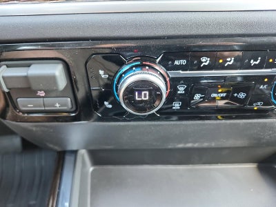 2026 GMC Sierra 1500 Crew Cab Short Box 4-Wheel Drive Elevation 3SB