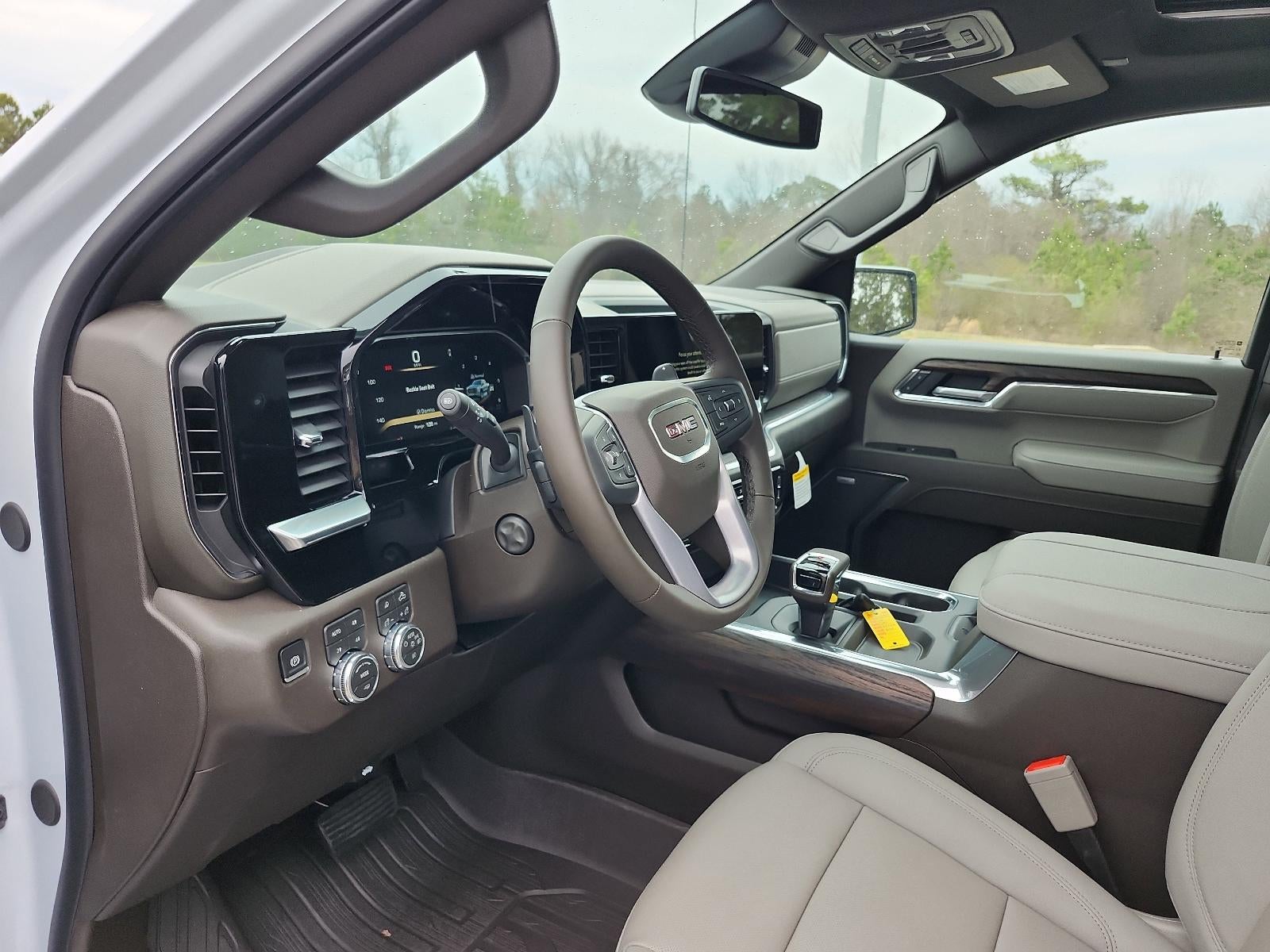 2026 GMC Sierra 1500 Crew Cab Short Box 4-Wheel Drive SLT