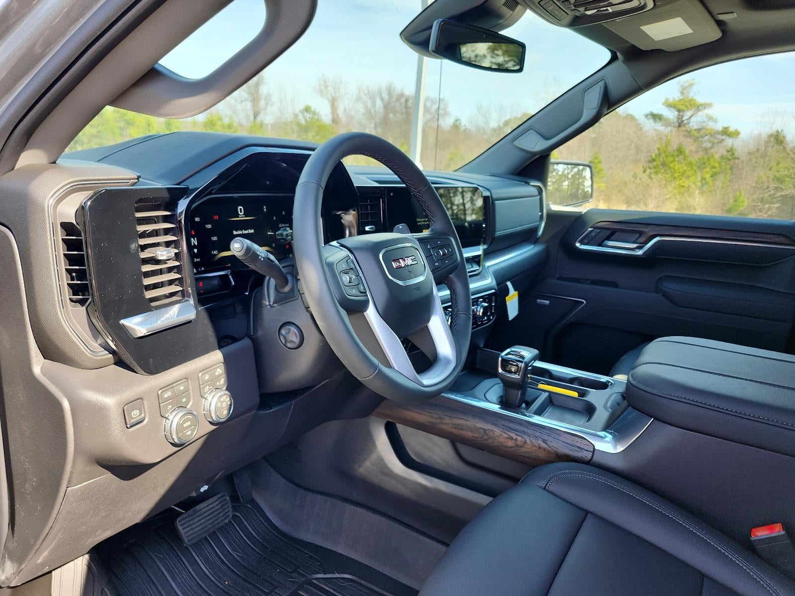 2026 GMC Sierra 1500 Crew Cab Short Box 4-Wheel Drive SLT