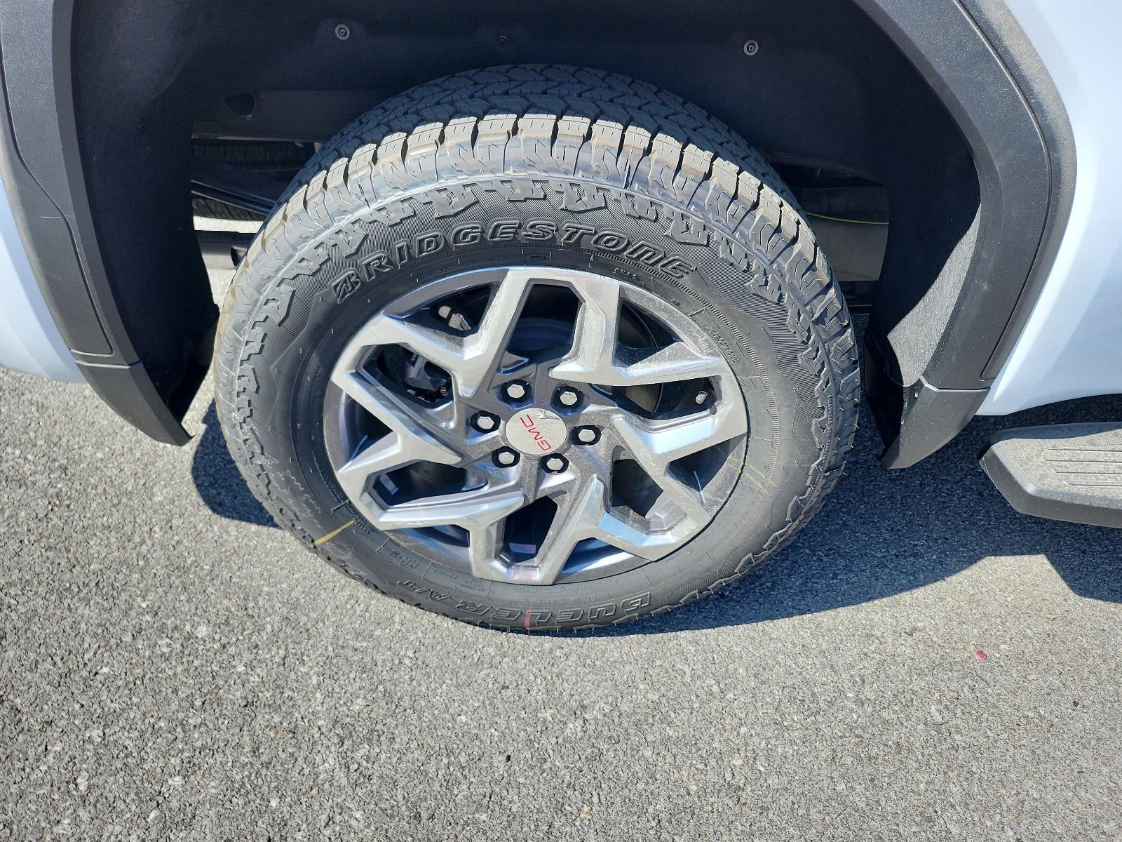 2026 GMC Sierra 1500 Crew Cab Short Box 4-Wheel Drive SLT