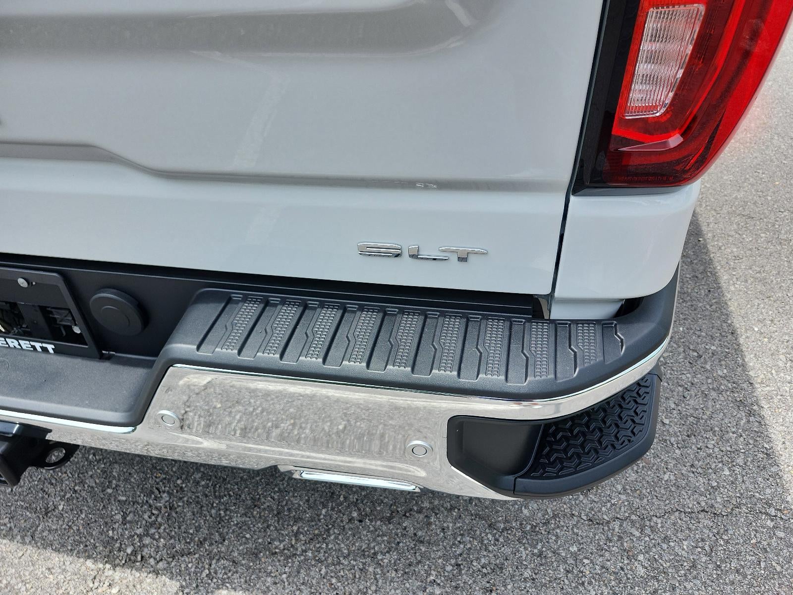 2026 GMC Sierra 1500 Crew Cab Short Box 4-Wheel Drive SLT