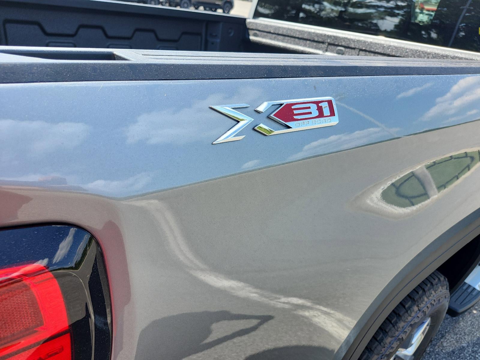 2026 GMC Sierra 1500 Crew Cab Short Box 4-Wheel Drive SLT