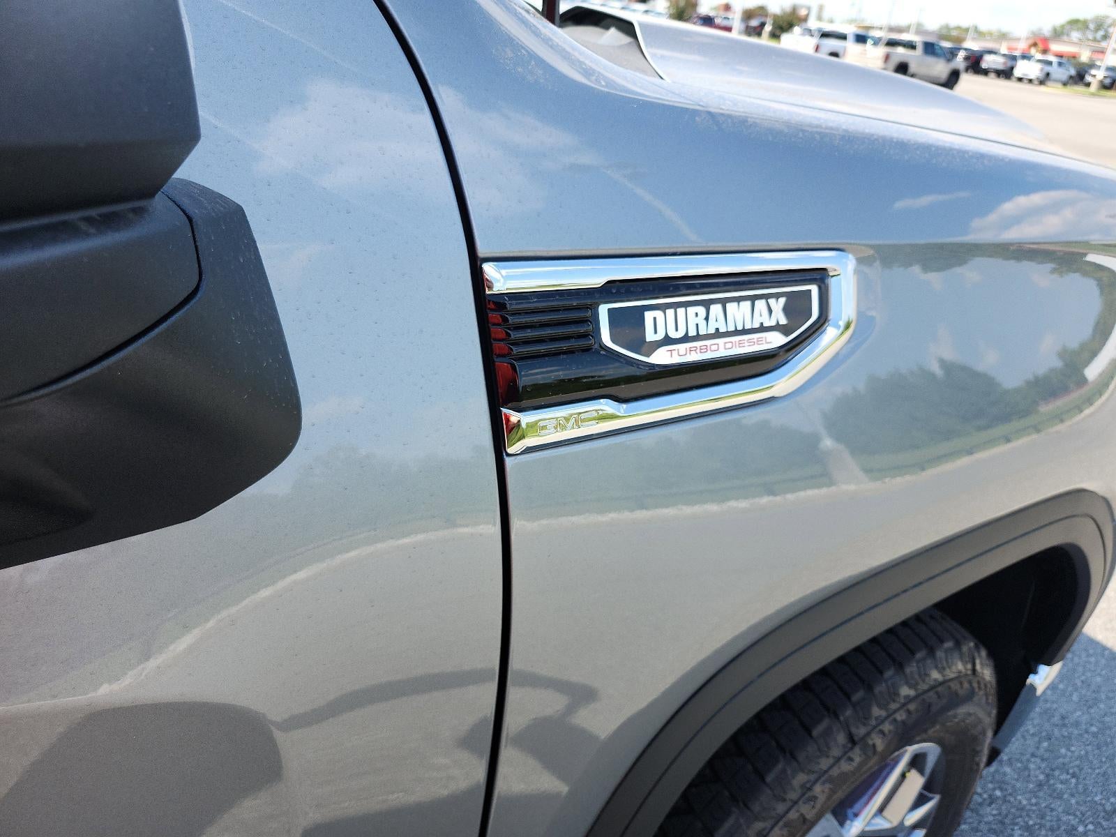 2026 GMC Sierra 1500 Crew Cab Short Box 4-Wheel Drive SLT