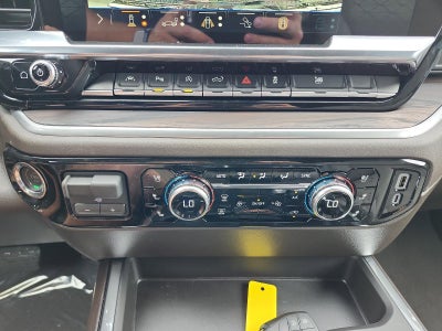 2026 GMC Sierra 1500 Crew Cab Short Box 4-Wheel Drive SLT