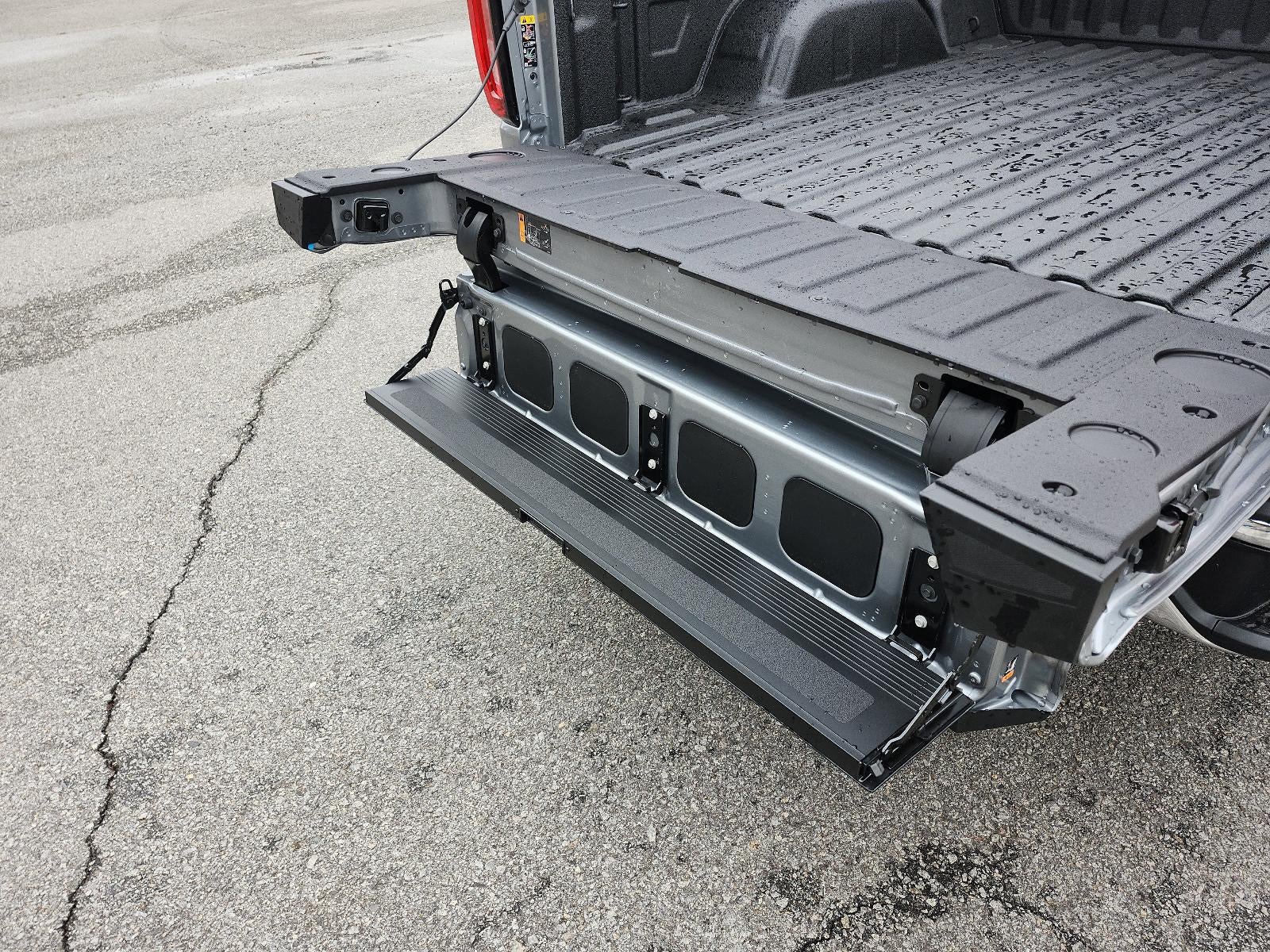 2026 GMC Sierra 1500 Crew Cab Short Box 4-Wheel Drive SLT