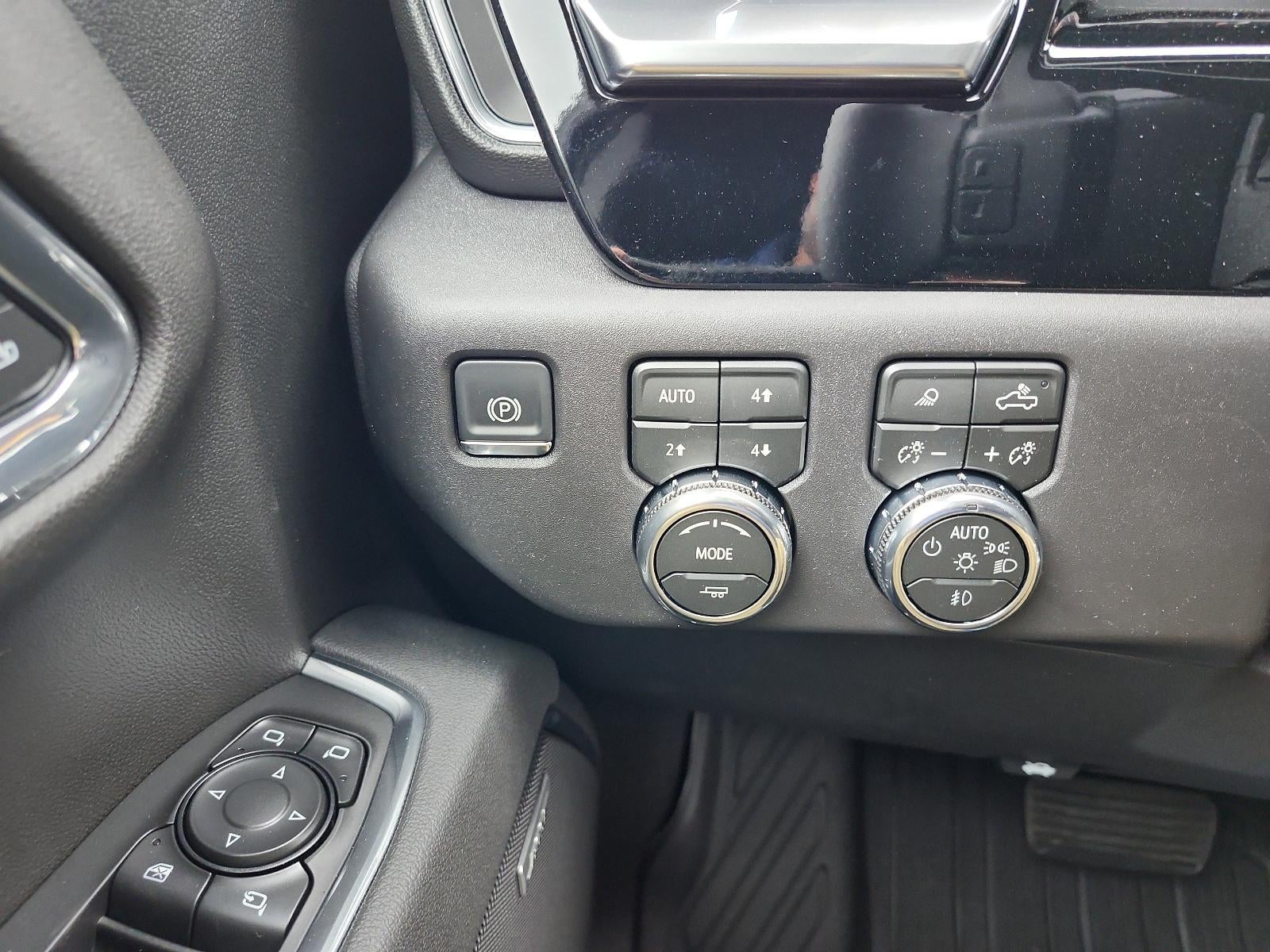 2026 GMC Sierra 1500 Crew Cab Short Box 4-Wheel Drive SLT