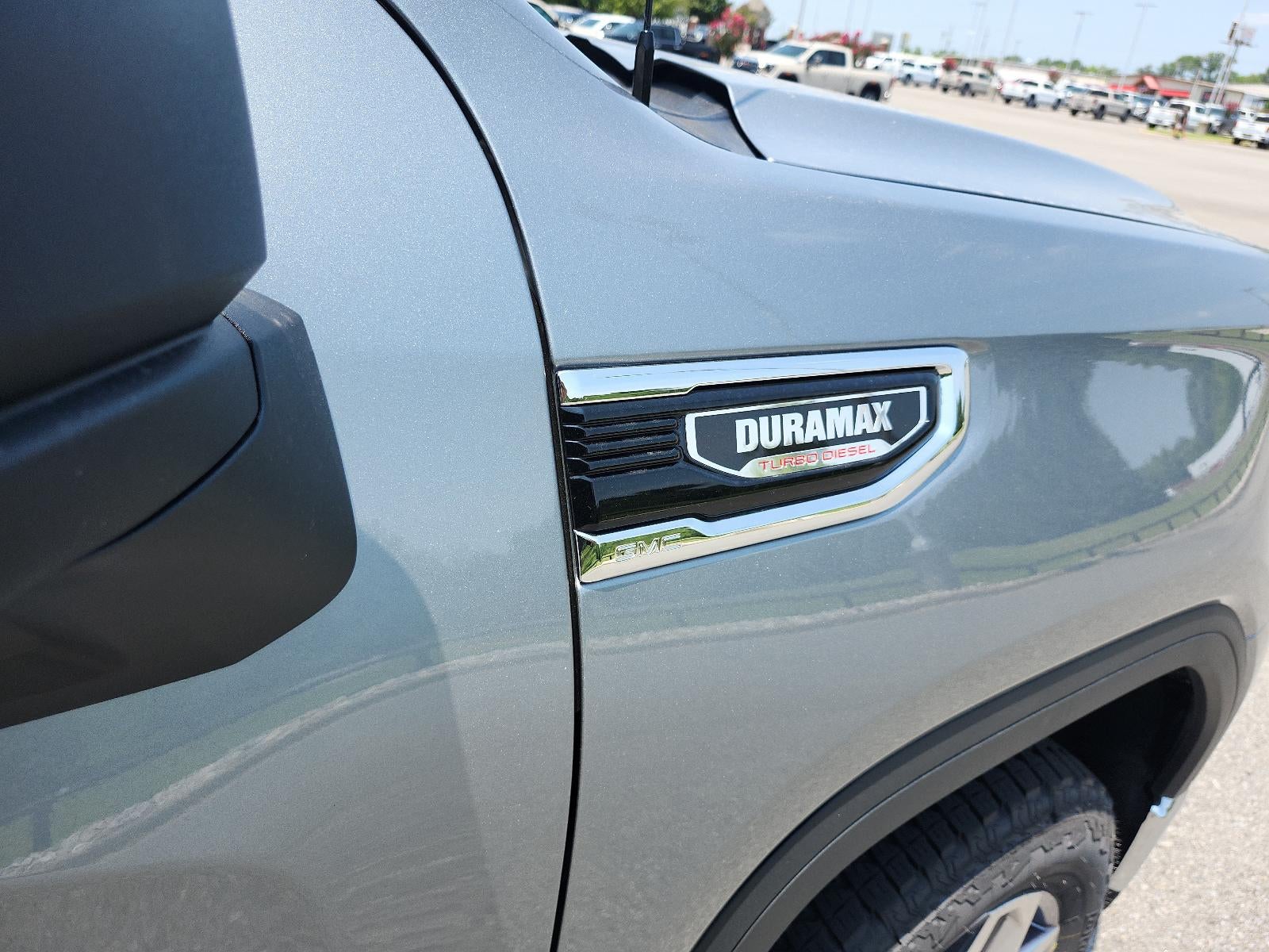 2026 GMC Sierra 1500 Crew Cab Short Box 4-Wheel Drive SLT