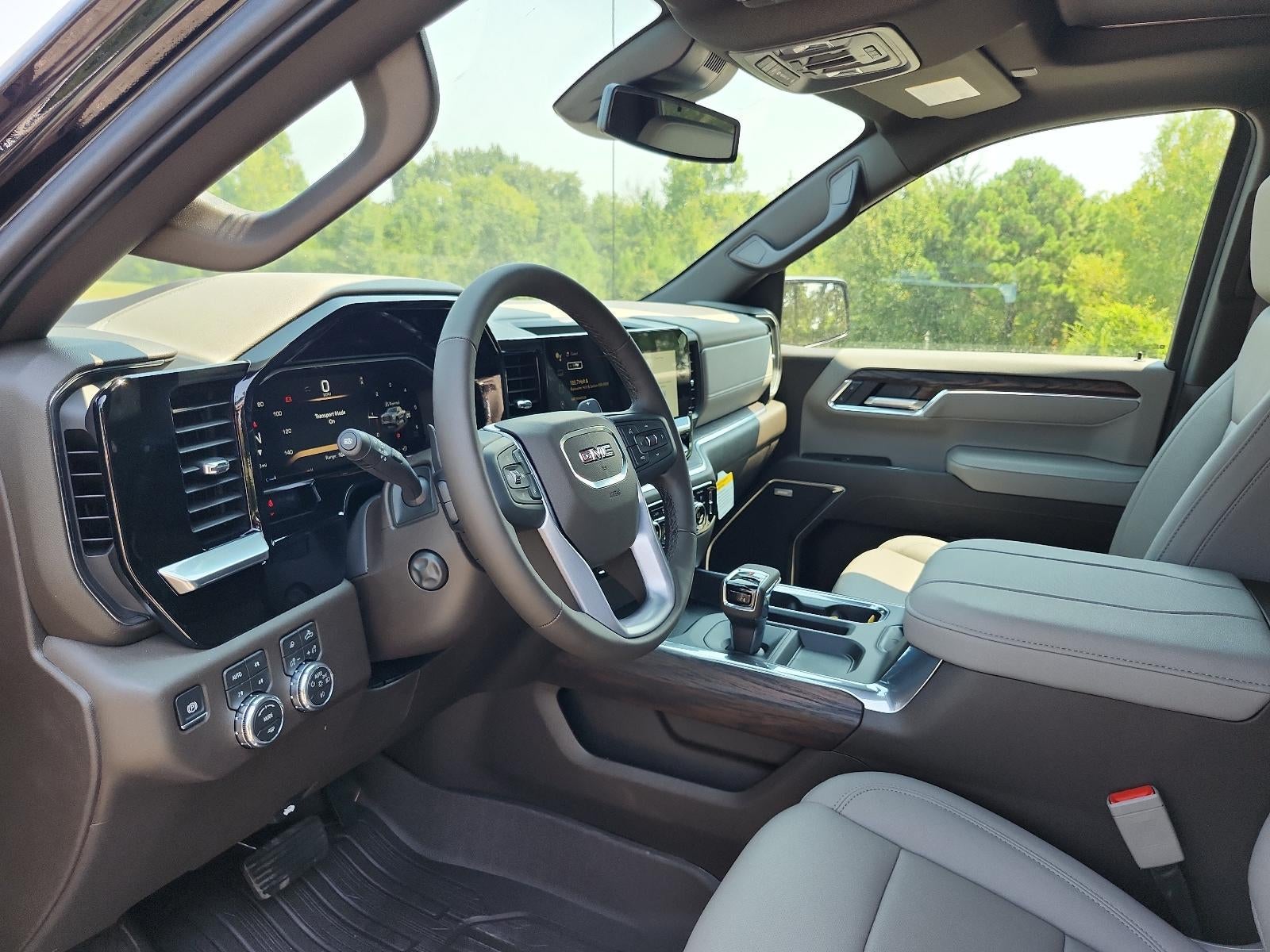2026 GMC Sierra 1500 Crew Cab Short Box 4-Wheel Drive SLT