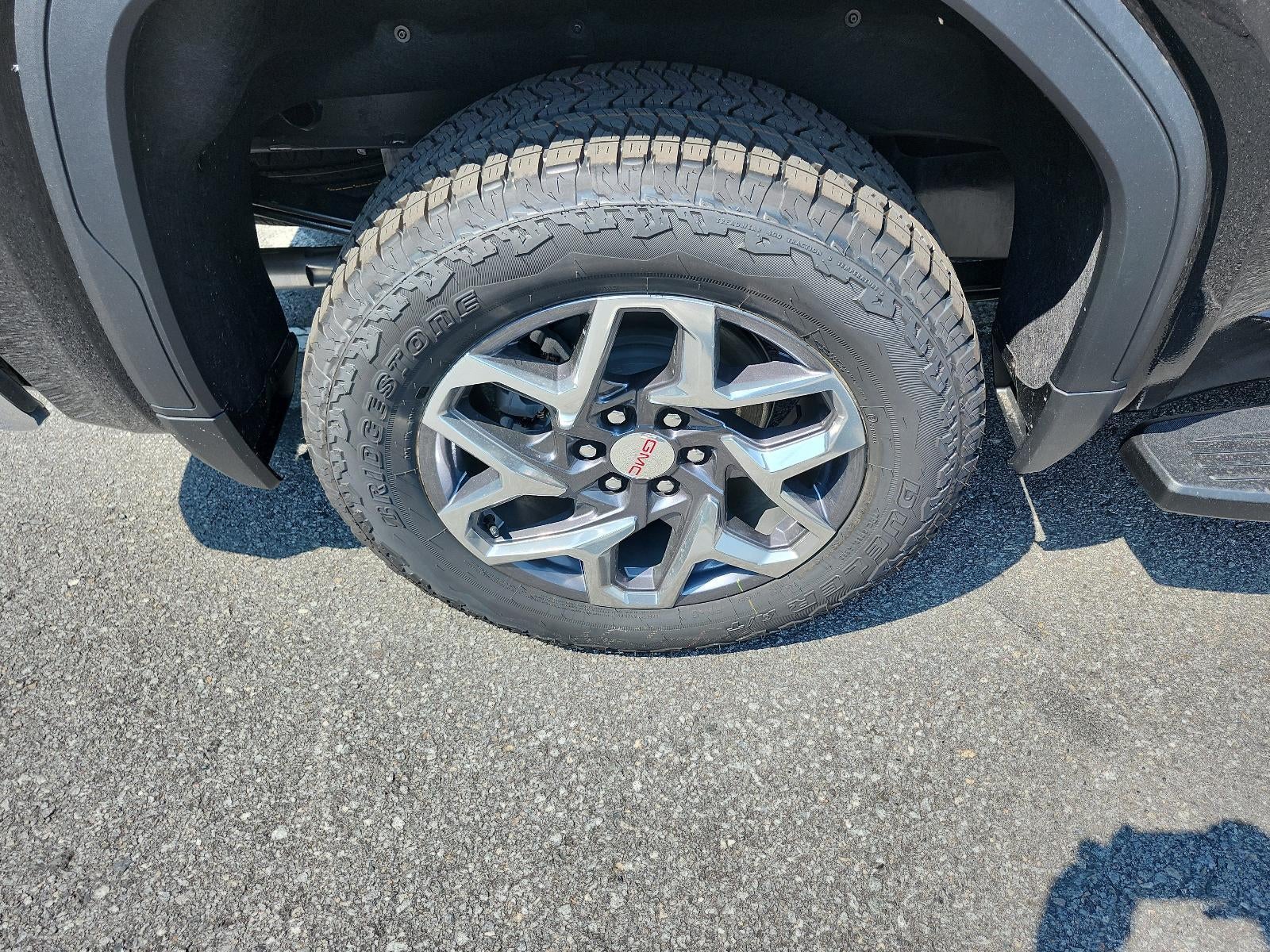 2026 GMC Sierra 1500 Crew Cab Short Box 4-Wheel Drive SLT