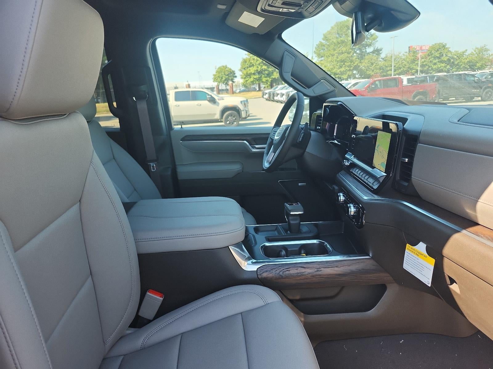 2026 GMC Sierra 1500 Crew Cab Short Box 4-Wheel Drive SLT