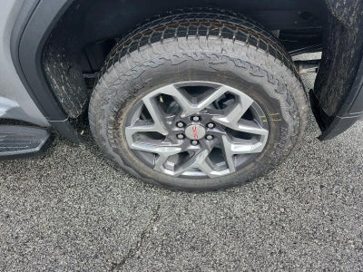 2026 GMC Sierra 1500 Crew Cab Short Box 4-Wheel Drive SLT