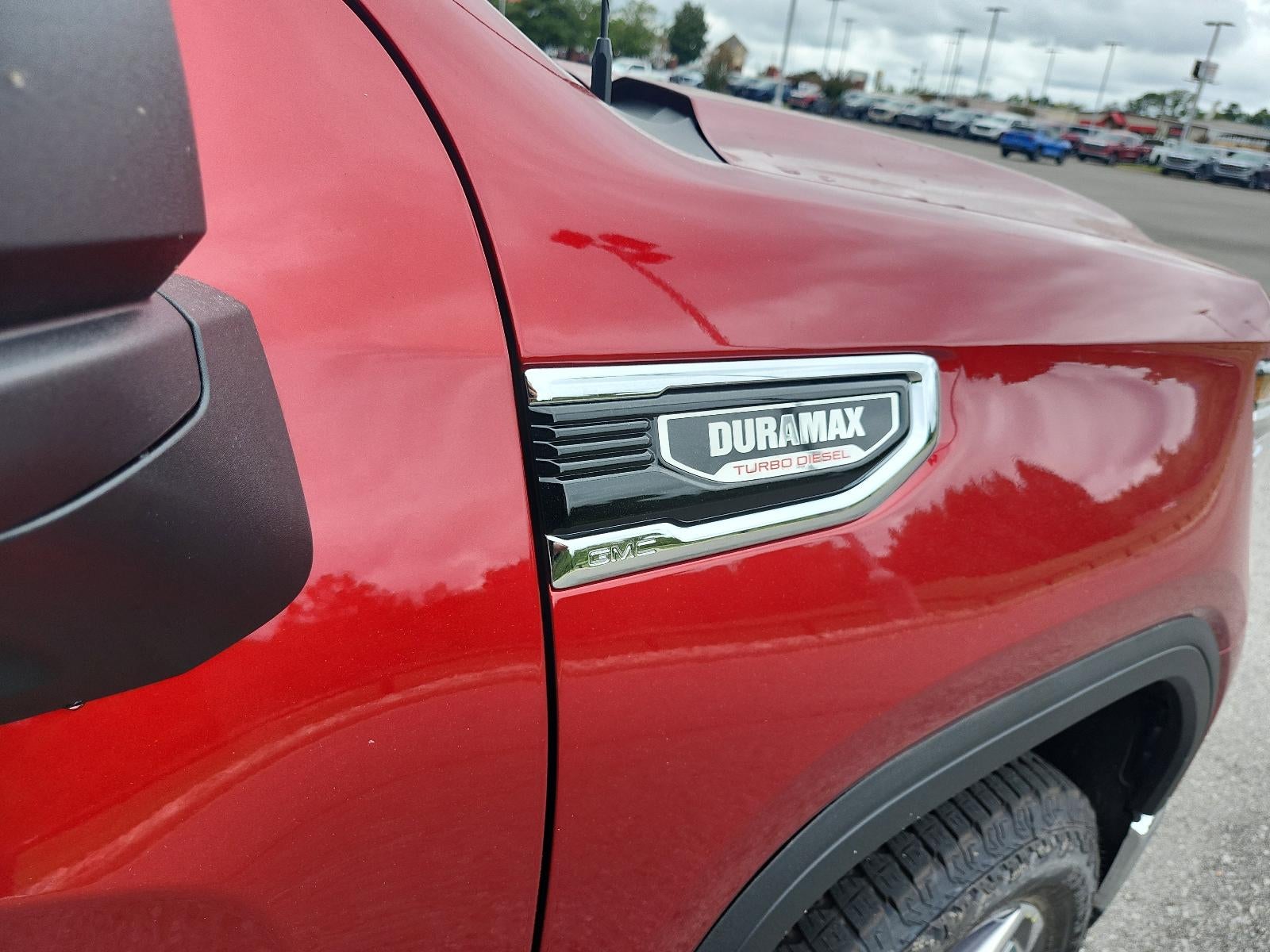 2026 GMC Sierra 1500 Crew Cab Short Box 4-Wheel Drive SLT