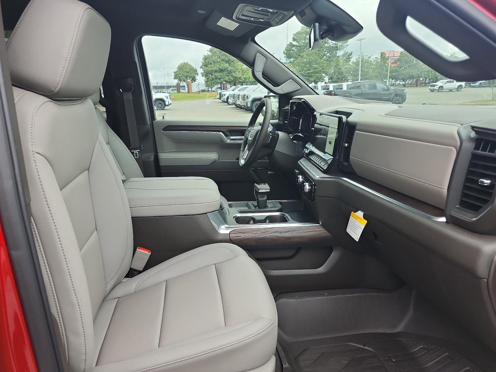 2026 GMC Sierra 1500 Crew Cab Short Box 4-Wheel Drive SLT