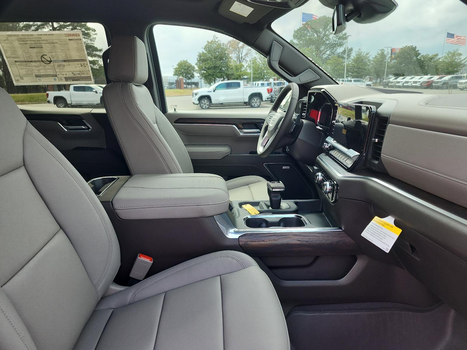 2026 GMC Sierra 1500 Crew Cab Short Box 4-Wheel Drive SLT