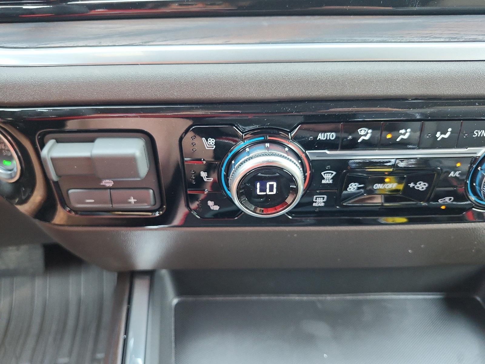 2026 GMC Sierra 1500 SLT - Photo 20