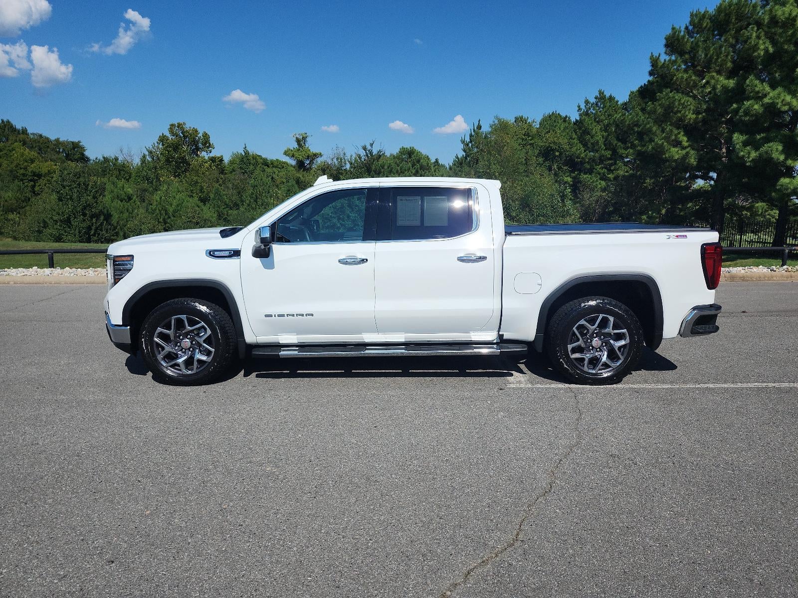 Used 2025 GMC Sierra 1500 SLT with VIN 3GTUUDE85SG241658 for sale in Little Rock